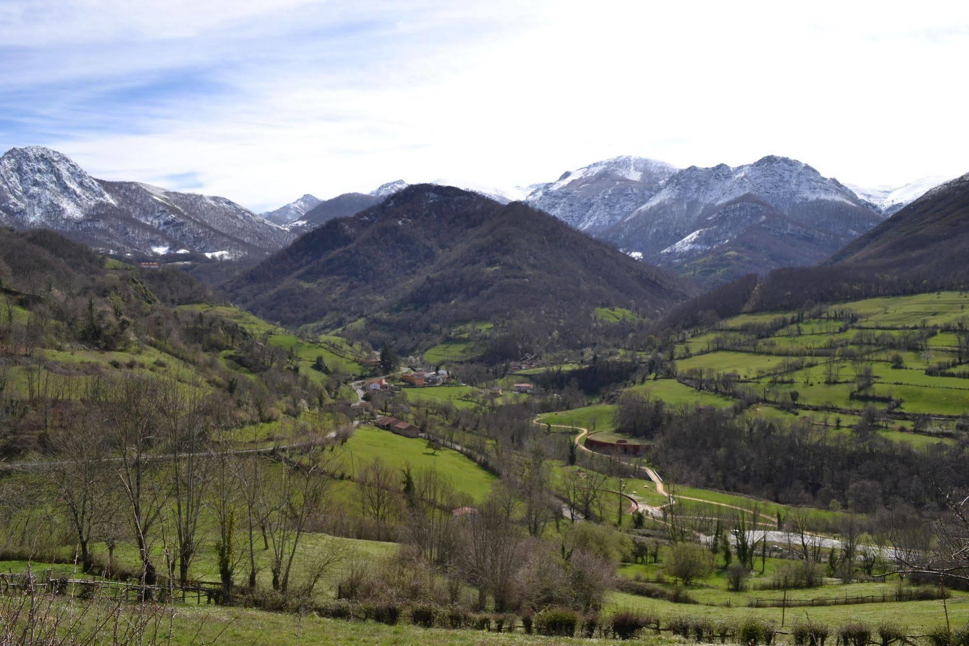 Alesga Hotel Rural - Valles Del Oso -Asturias Сан-Салвадор Экстерьер фото